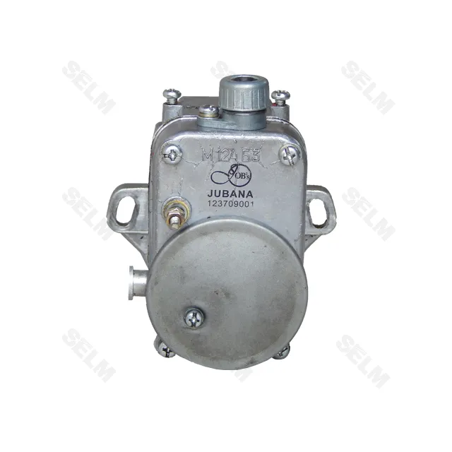 Магнето М124 (JUBANA)