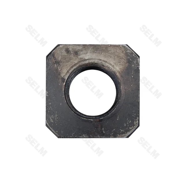 Гайка М38*3 (квадрат 65) права  БДВП-6,3