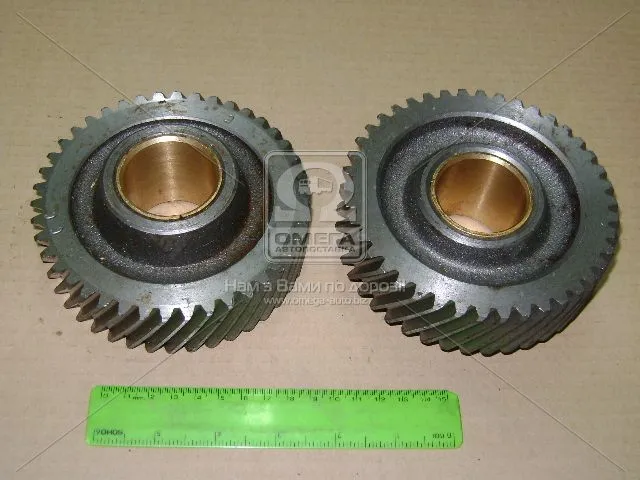 Шестерня проміжна з втулкою ЮМЗ