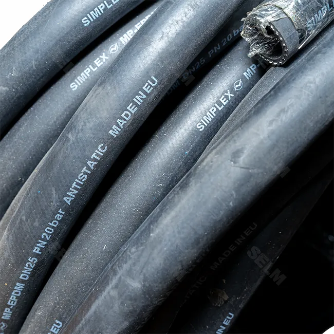 Рукав напірний для хімії Д=32, 20 атм.