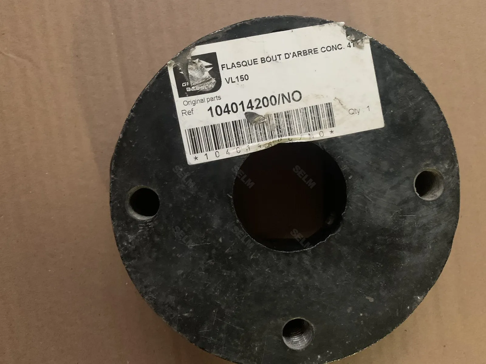 Флянец боковий вала 4 отвора вогнутий GREGOIRE BESSON