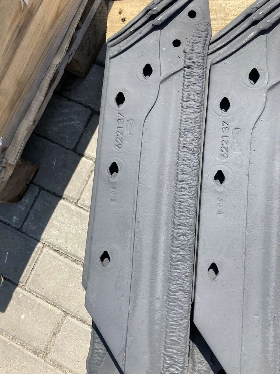 Леміш лівий наплавлений KUHN